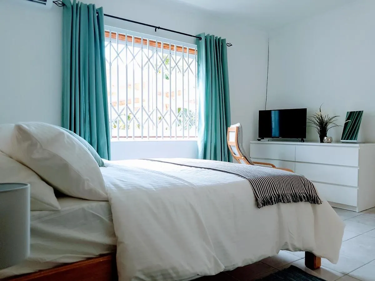Rose Self Catering Apartment Beau Vallon  0*, Beau Vallon (Mahe) Seychelles