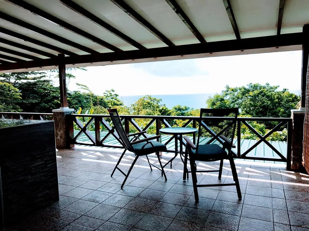 Rose Self Catering Apartment Beau Vallon
